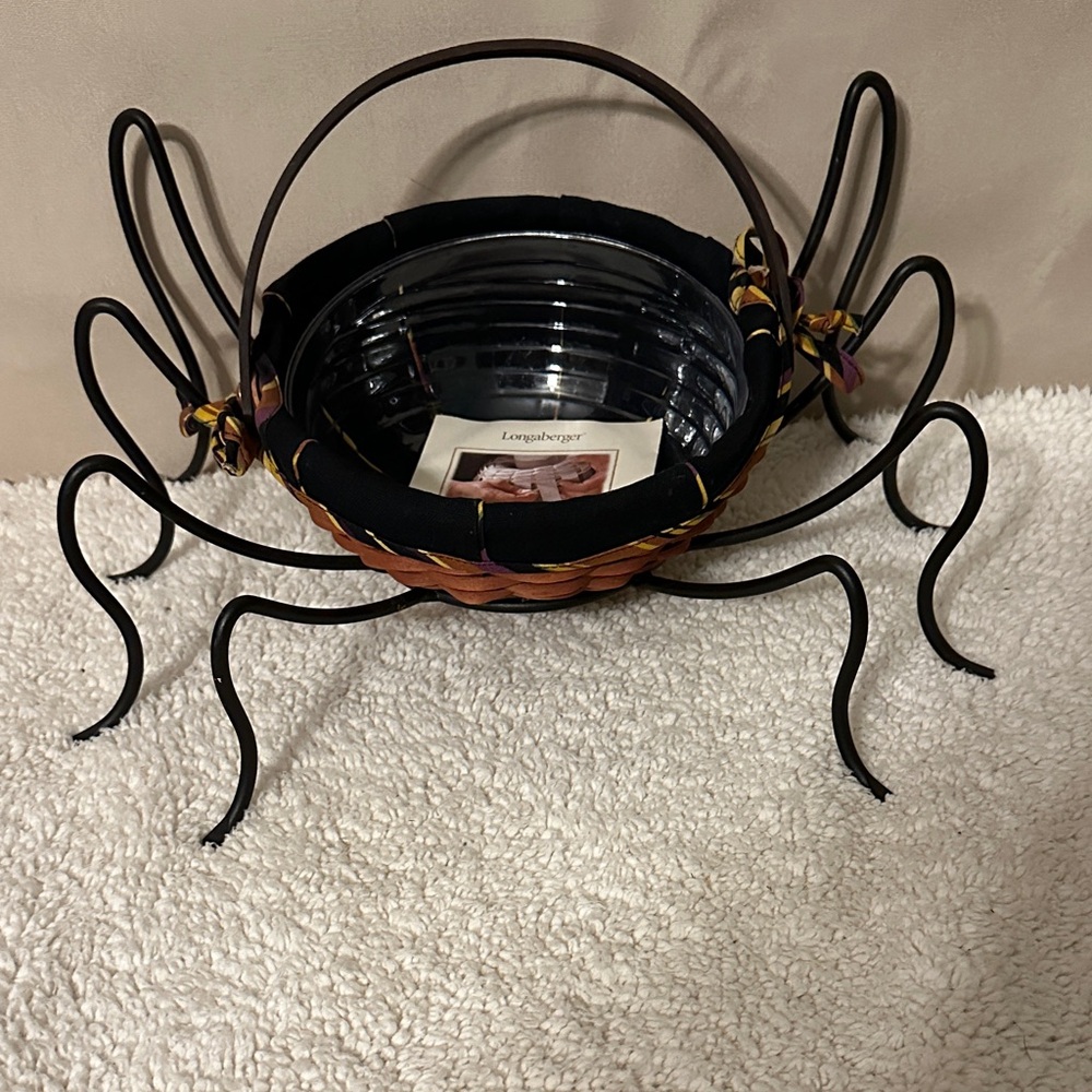 Longaberger Black and Brown Basket with Metal Legs